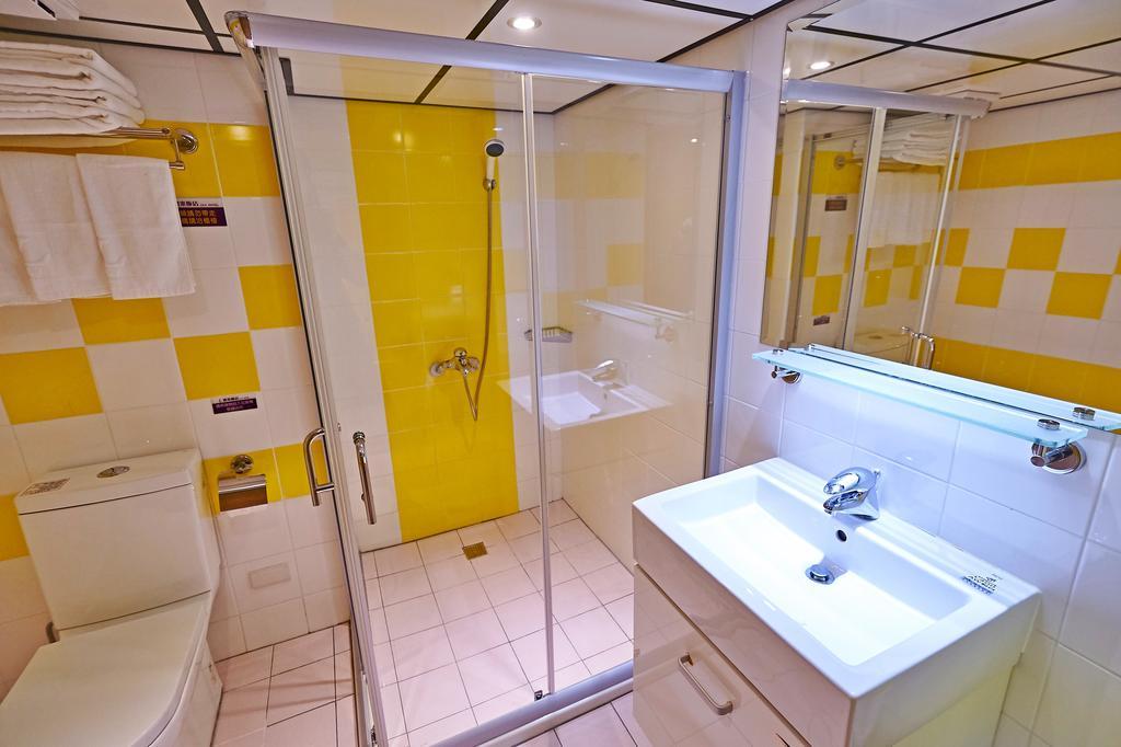 Lily Hotel Kaohsiung Eksteriør bilde