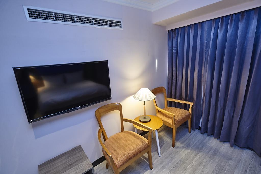 Lily Hotel Kaohsiung Eksteriør bilde