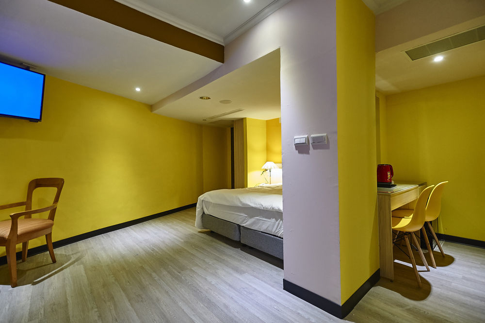 Lily Hotel Kaohsiung Eksteriør bilde